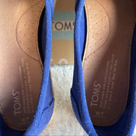 TOMS blue suede Classics w rope sole Women size7 - Picture 15 of 16